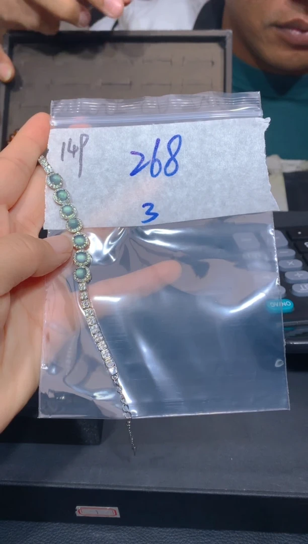 【闪购商品】定制翡翠未镶嵌149手链多样性拍一发一毛货定制抛光