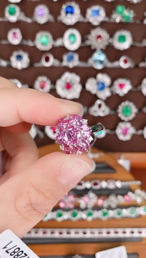 【闪购商品】彩色蓝宝石18K金戒指18K金镶嵌1