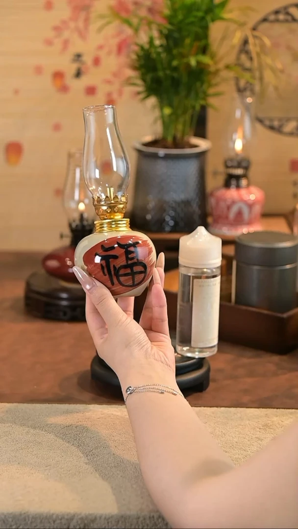 景德镇陶瓷油灯摆件