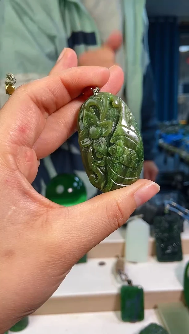 【闪购商品】和田玉挂件未镶嵌1