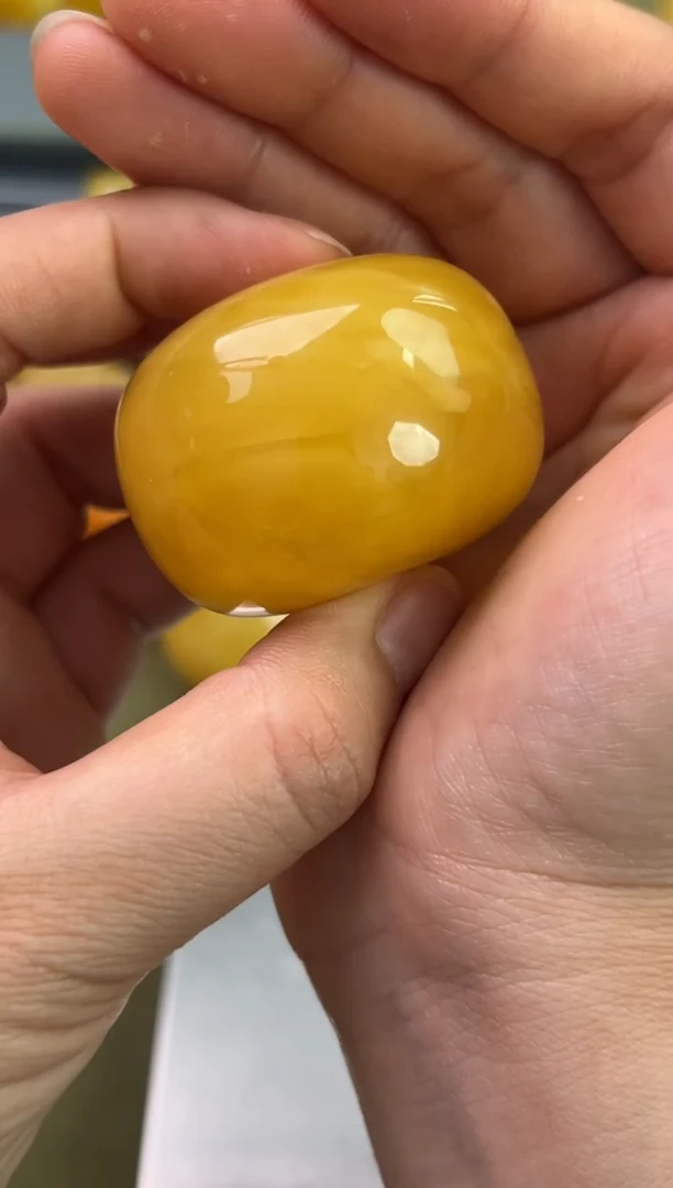 裸石琥珀未镶嵌琥珀蜜蜡吊坠