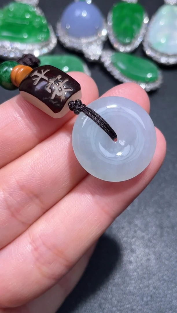 颈饰未镶嵌翡翠1.......