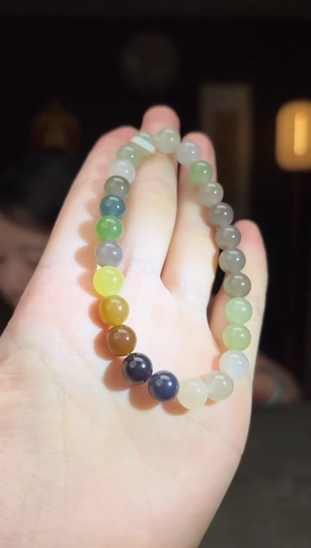 颈饰未镶嵌和田玉A16  多宝手串