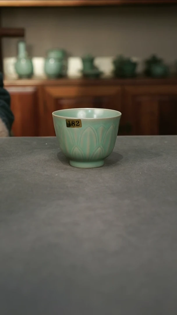 【闪购商品】君子汝瓷【福利】莲瓣杯182