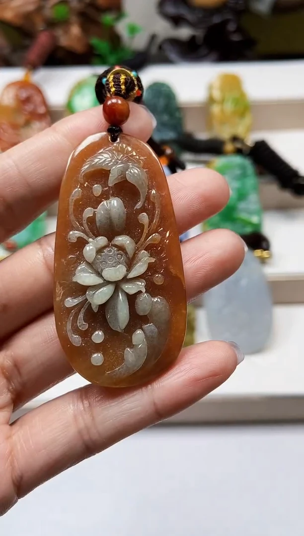 颈饰未镶嵌翡翠翡翠A货