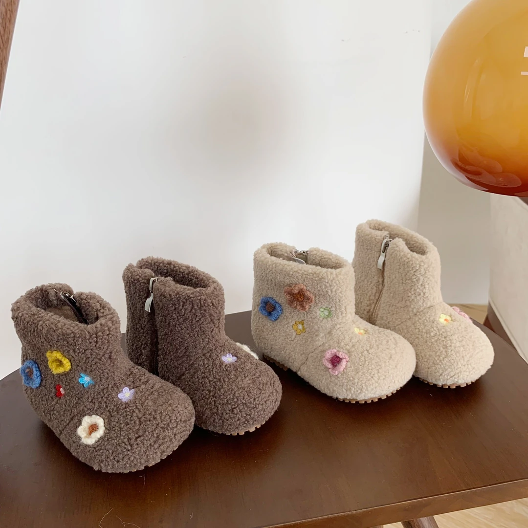 N2503女童刺绣花朵可爱冬季新款加绒保暖侧拉链外穿百搭雪地靴
