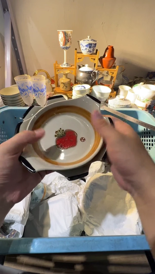 瓷片4个瓷器啊啊啊啊啊啊