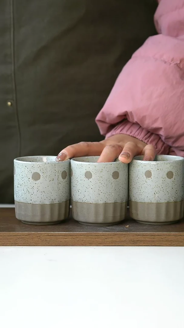 【闪购商品】陶瓷福利瑕日式粗陶波点手握杯3只装@4-2@