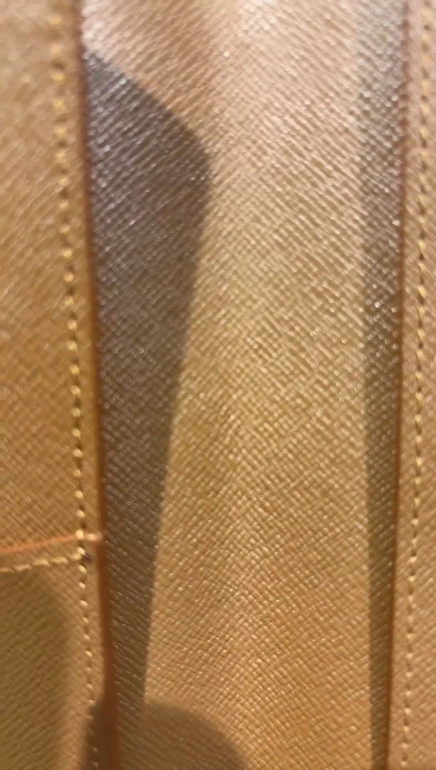 PU箱包按编号下单   X057