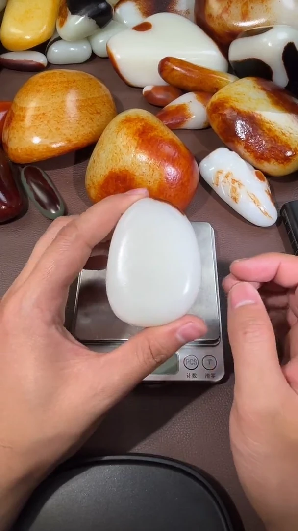 吊坠(不含链)未镶嵌和田玉沪***6吊坠