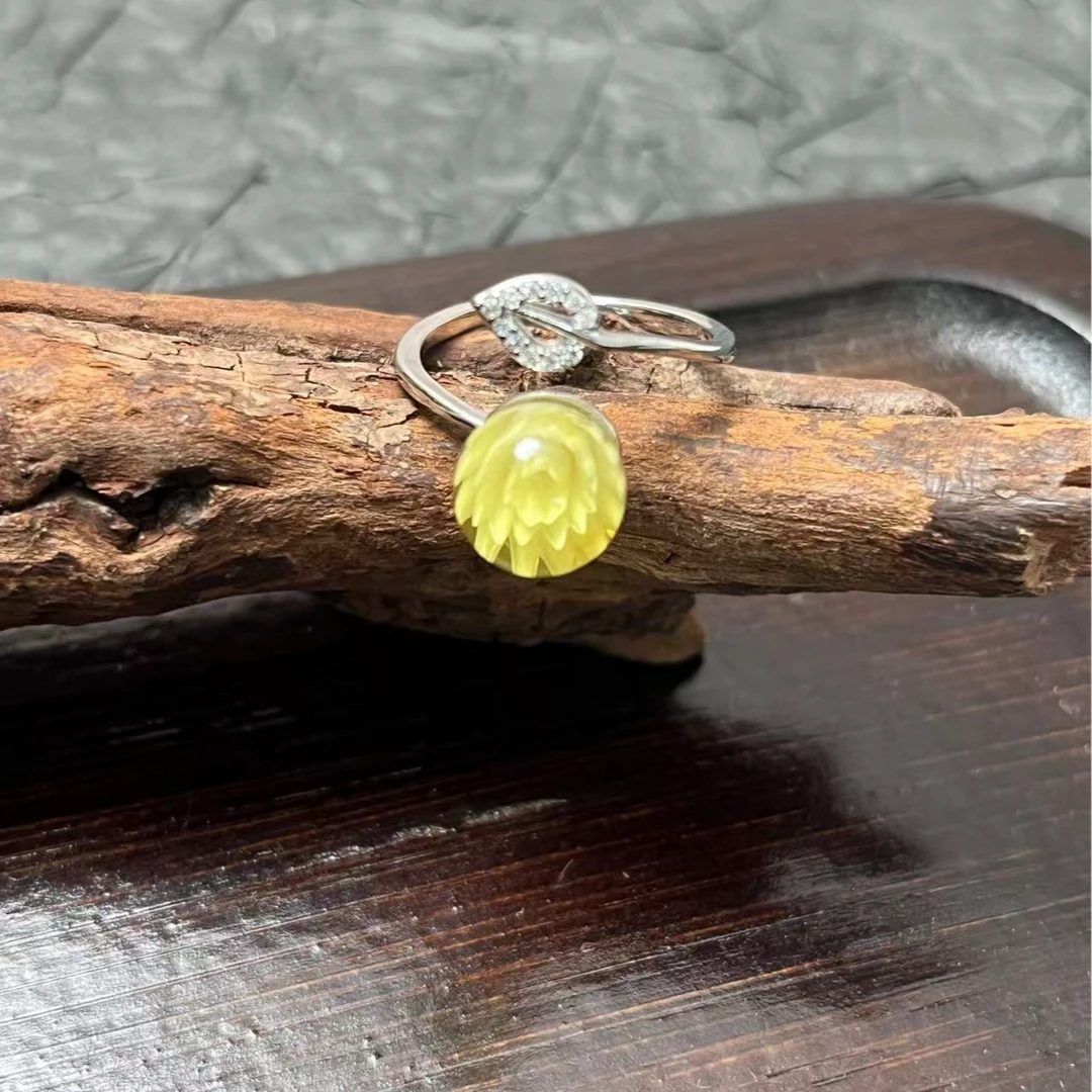 天然琥珀金珀阴雕戒指