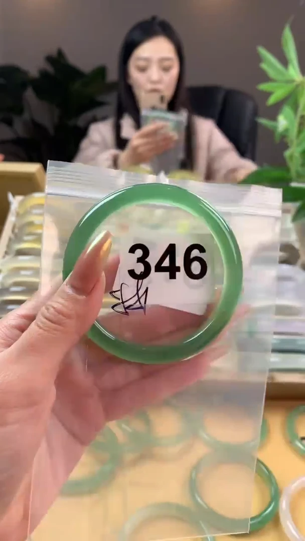 【闪购商品】玛瑙/玉髓手镯未镶嵌346