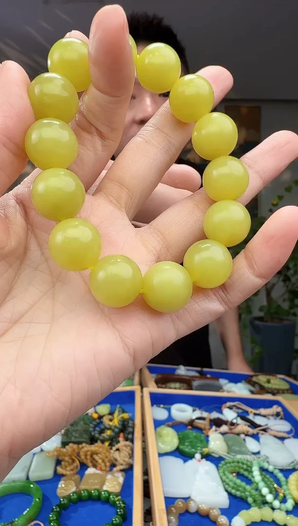 未镶嵌和田玉挂件拍一发一