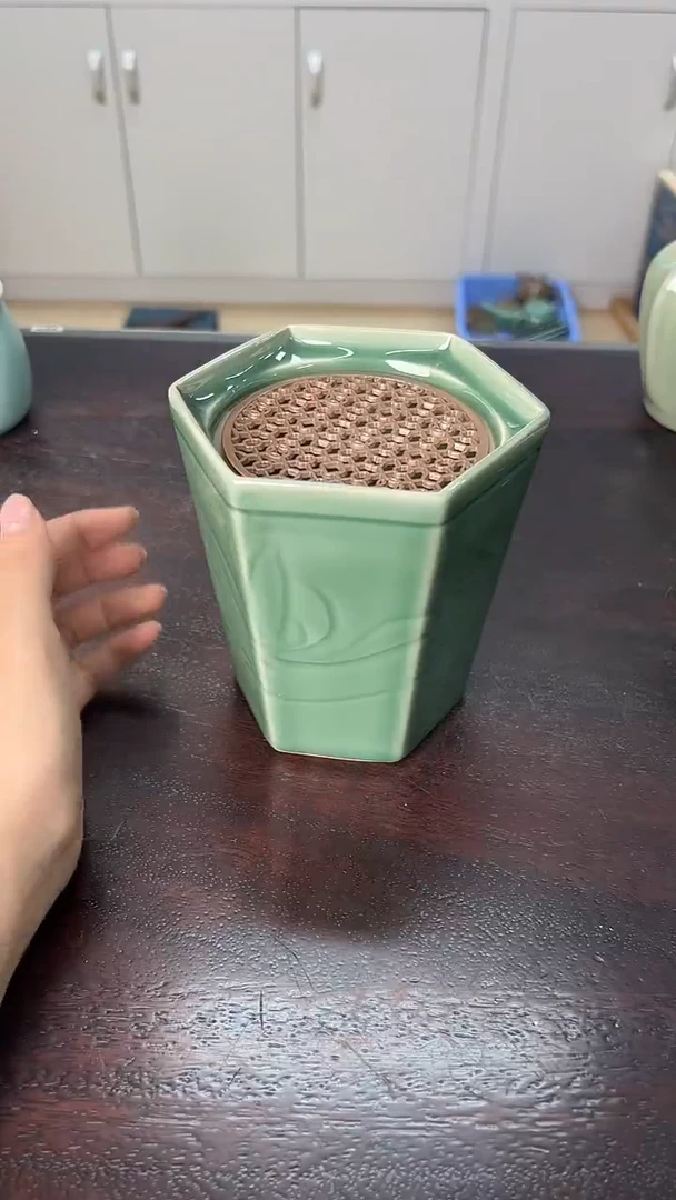 龙泉云间青瓷小米茶器