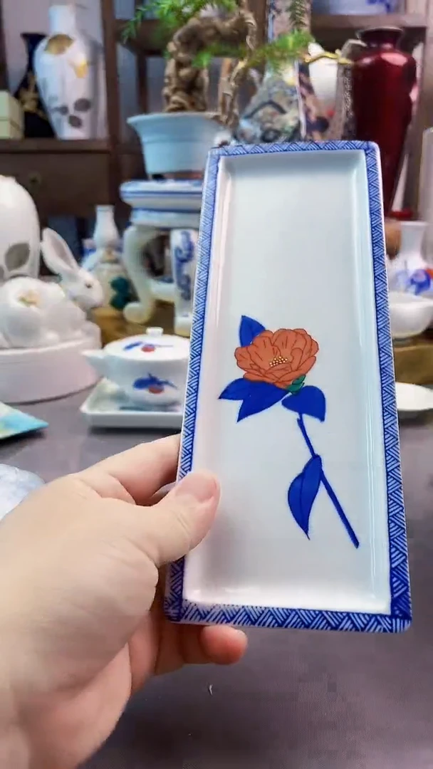 瓷片西山作长盘一 一