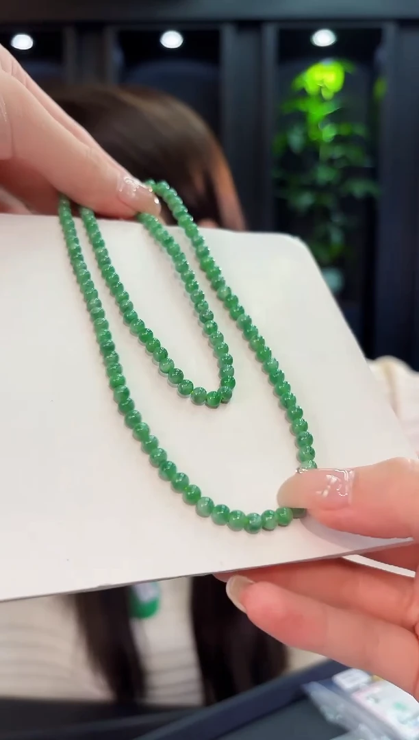 翡翠未镶嵌颈饰缅料A货/多样性发货/一件