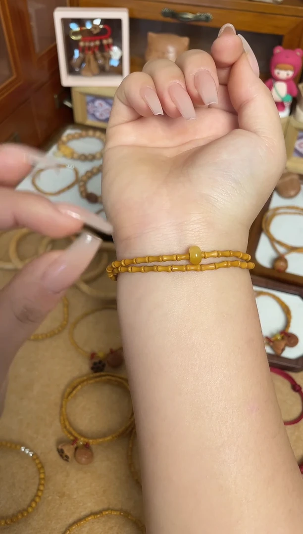 双圈竹节素款加黄跑环一物一拍