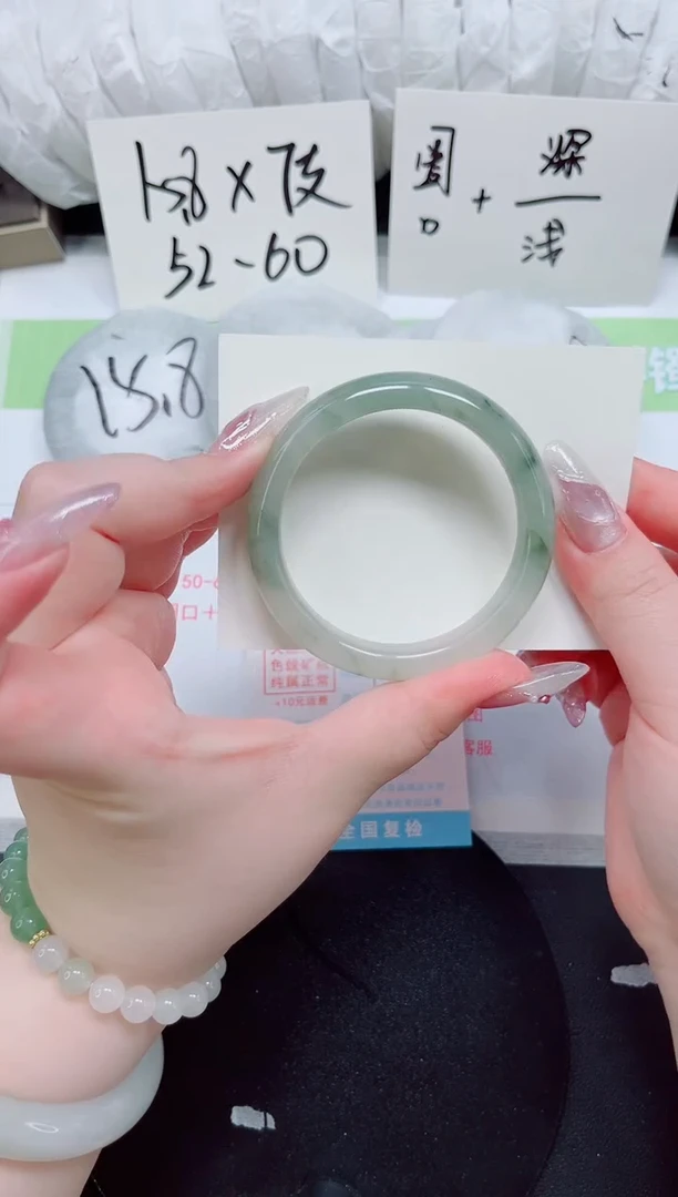 石英质玉手镯未镶嵌b36-圈口53-54