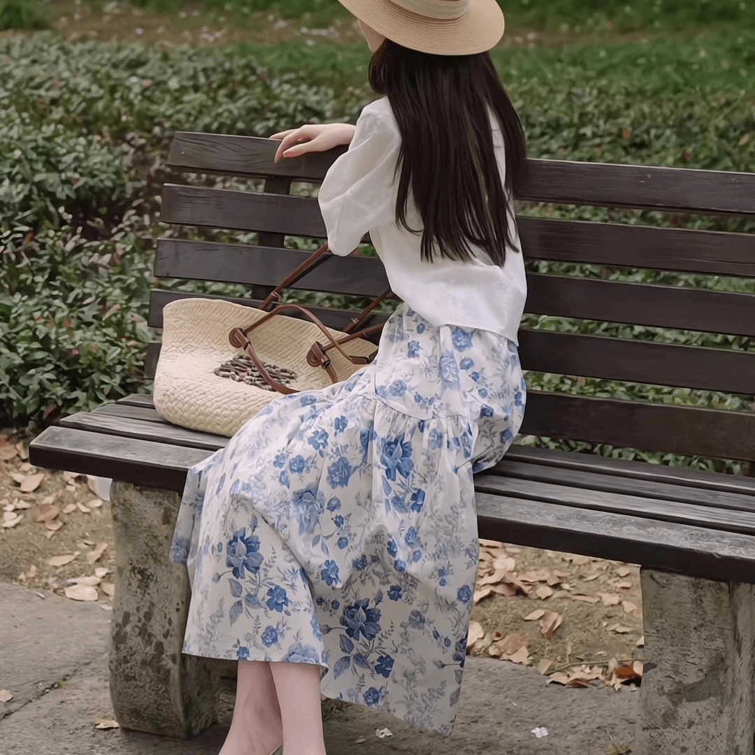2025新款大码女装新中式简约衬衫青花瓷小清新碎花半身裙中长裙