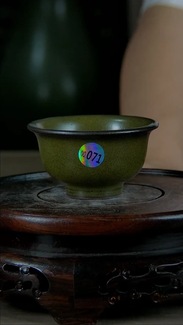 摆件中号压手杯景韵堂茶叶末釉瓷器