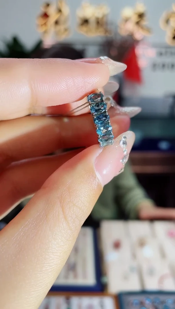 【闪购商品】海蓝宝石戒指银S925镶嵌戒指