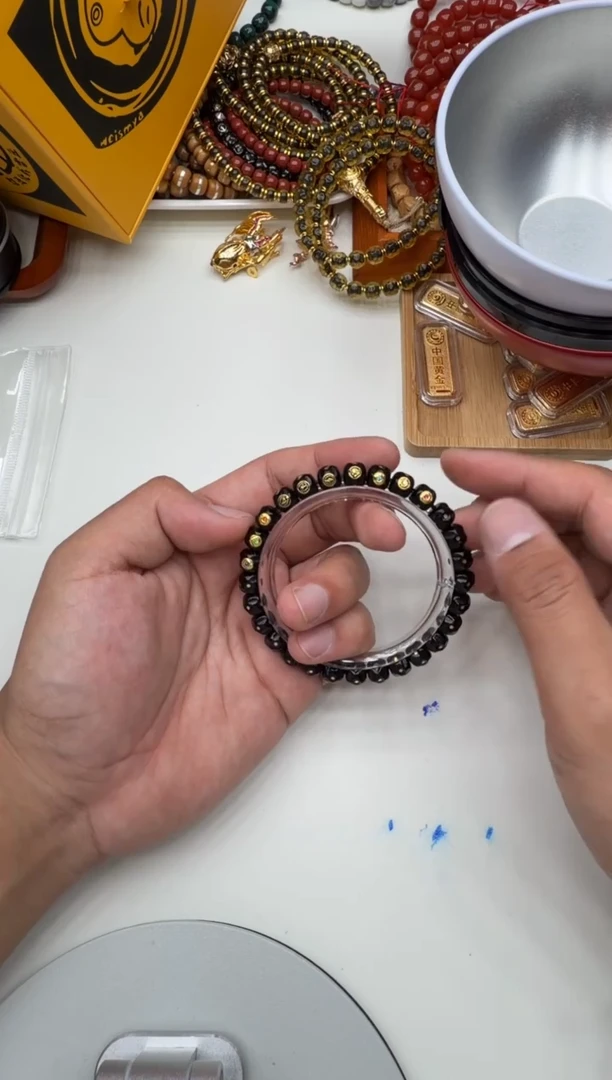 手串椰蒂皮卡超10标款