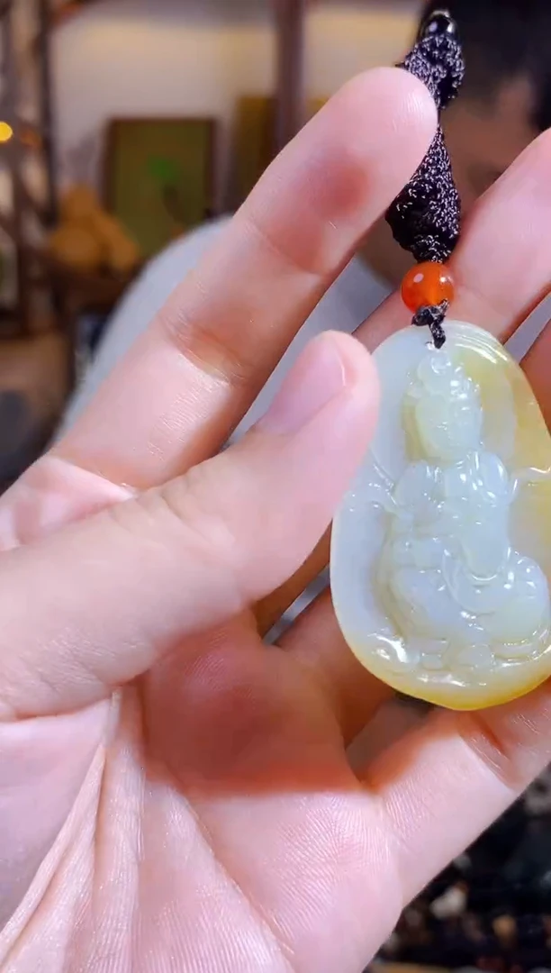 和田玉未镶嵌颈饰1