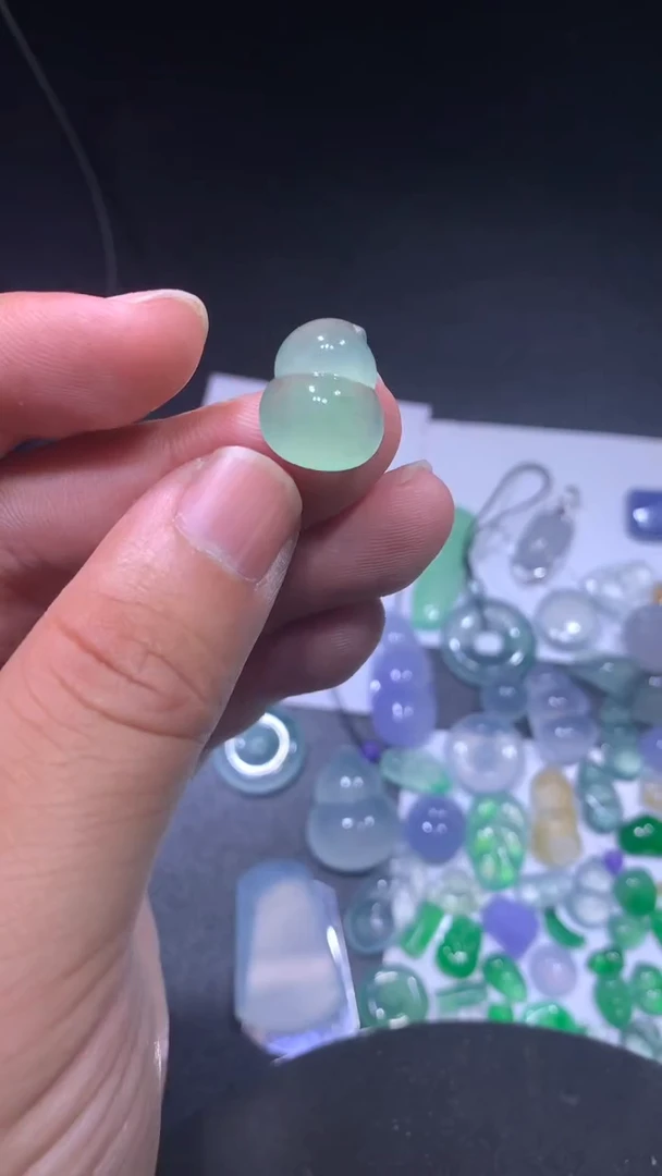 颈饰未镶嵌翡翠葫芦