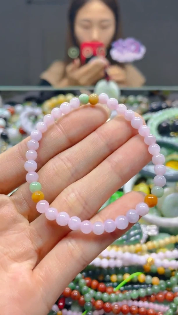 颈饰未镶嵌翡翠5MM/D/翡翠A货，一件也是批   发价