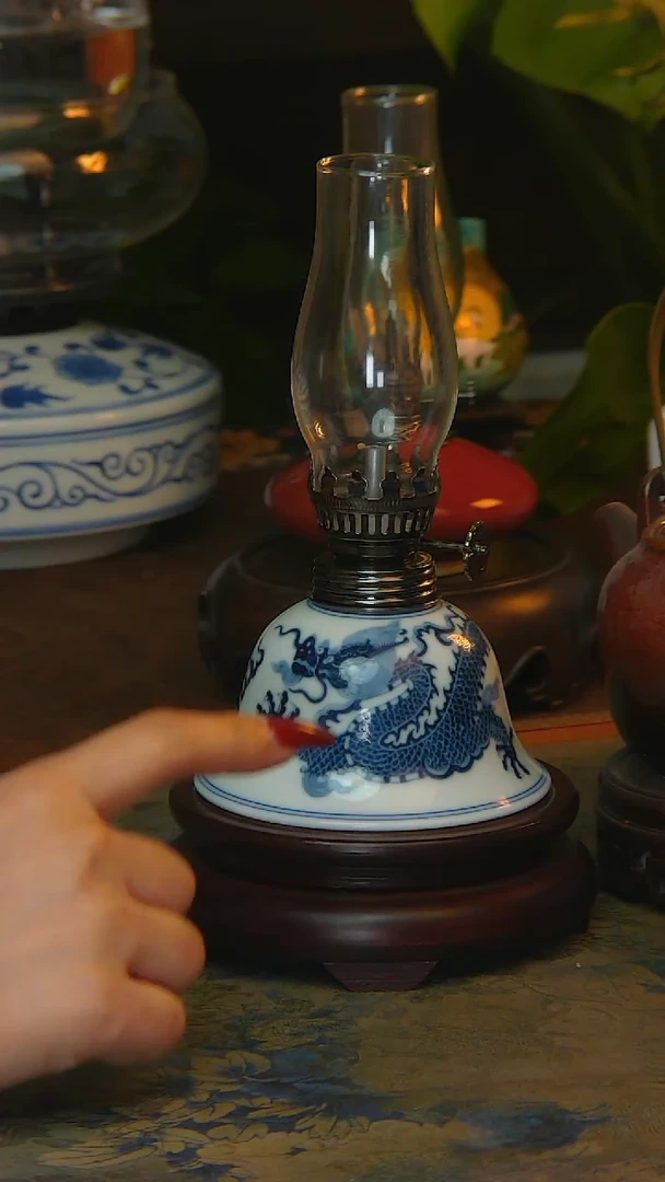 【闪购商品】景德镇陶瓷灯摆件