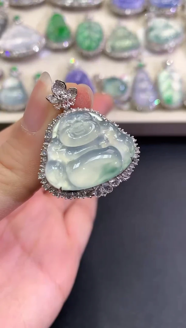 【闪购商品】翡翠颈饰18K金镶嵌C88