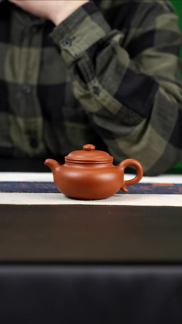 茶壶紫砂宝山红降坡仿古150cc