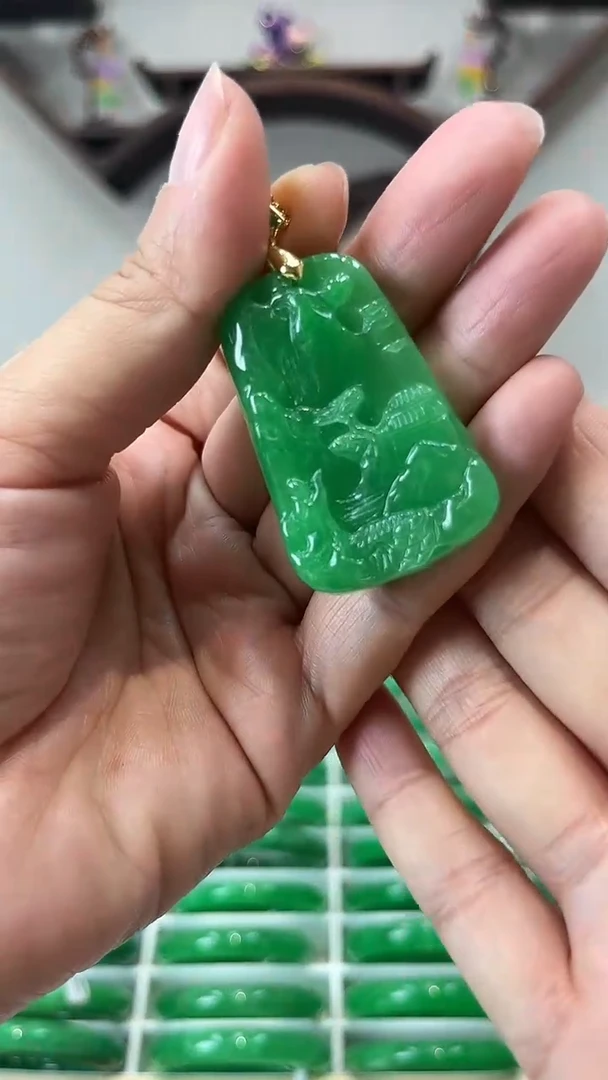 【闪购商品】砖雕闪85 手工雕刻吊坠