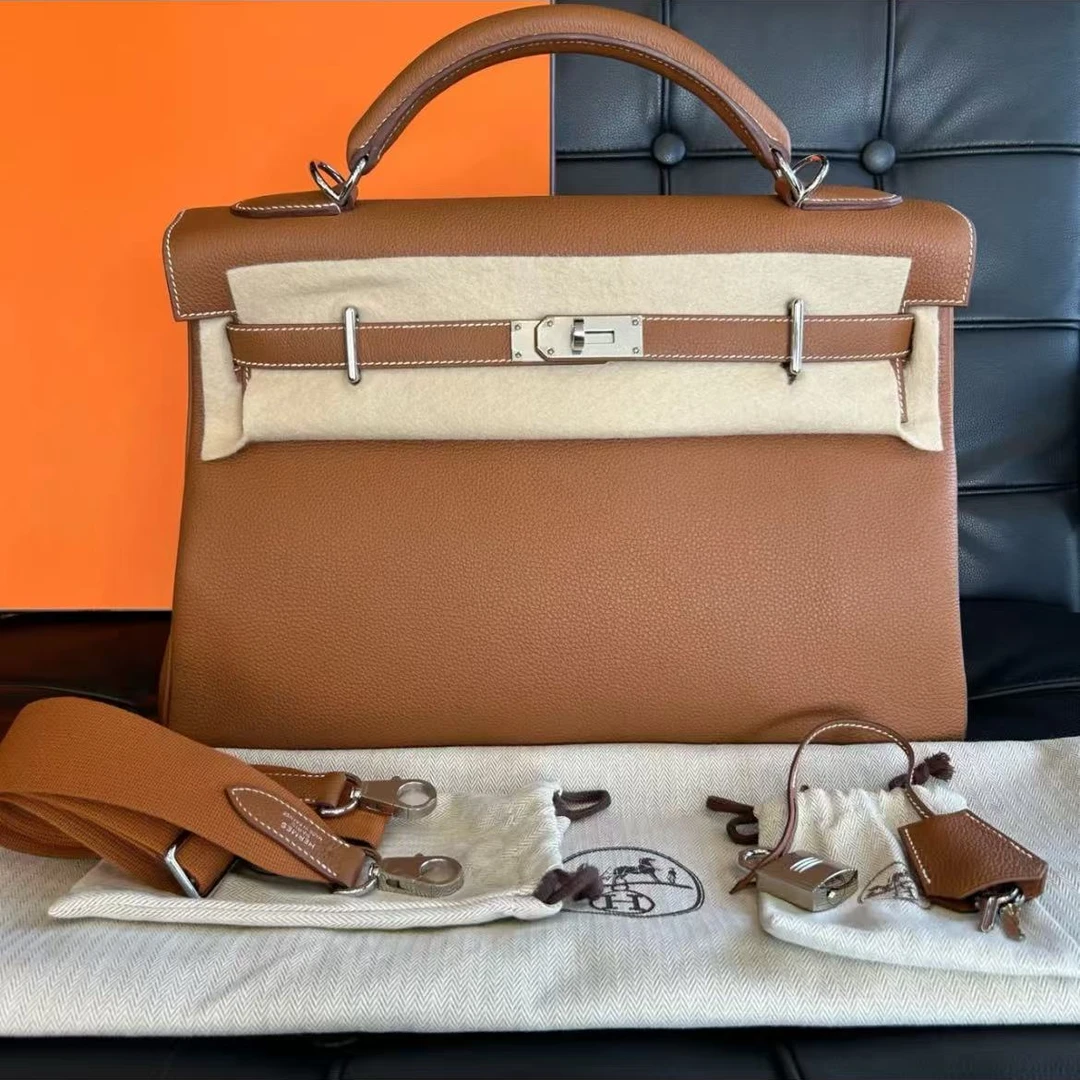 未使用 Hermes/爱马仕 【小池专属】kelly42金棕银扣TOGO皮B刻