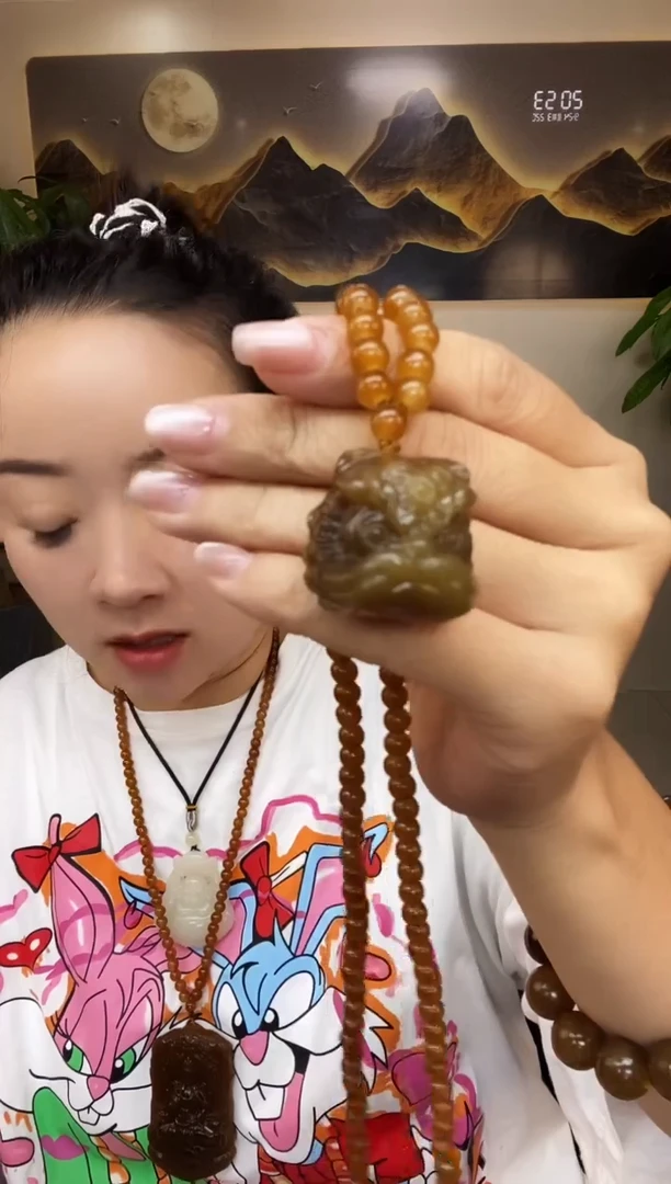 老蜜糖醒狮吊坠多样性随机发一