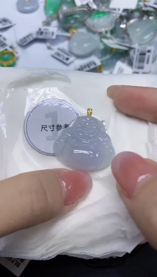 颈饰18K金镶嵌翡翠天然缅甸翡翠A货多样性发一件