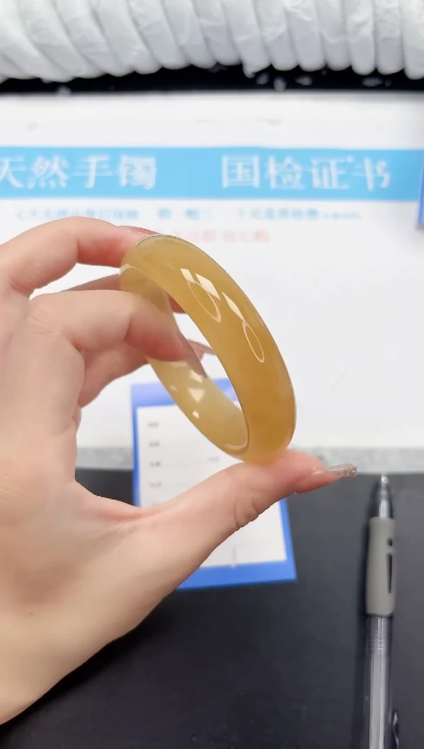 未镶嵌手镯石英质玉252-58.2HL