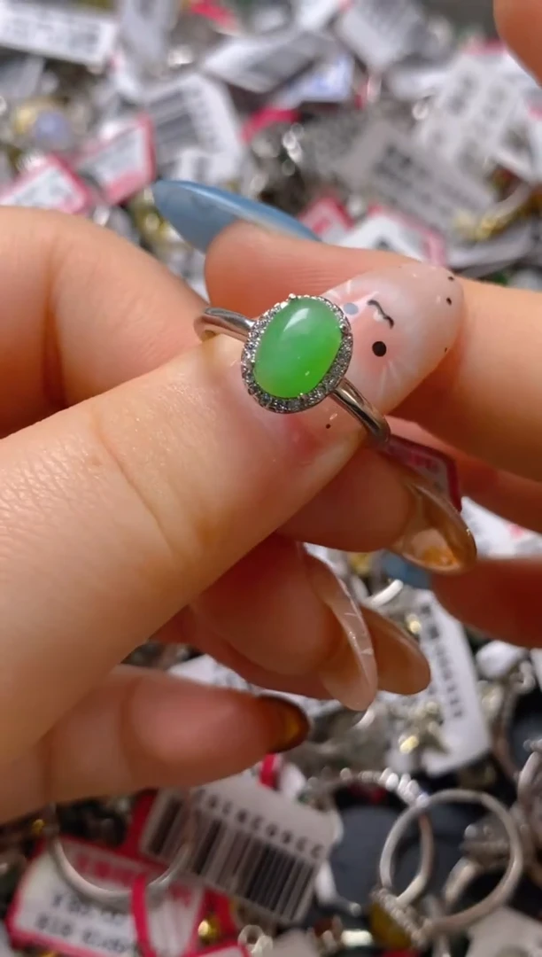 银S925镶嵌戒指翡翠百内无证书