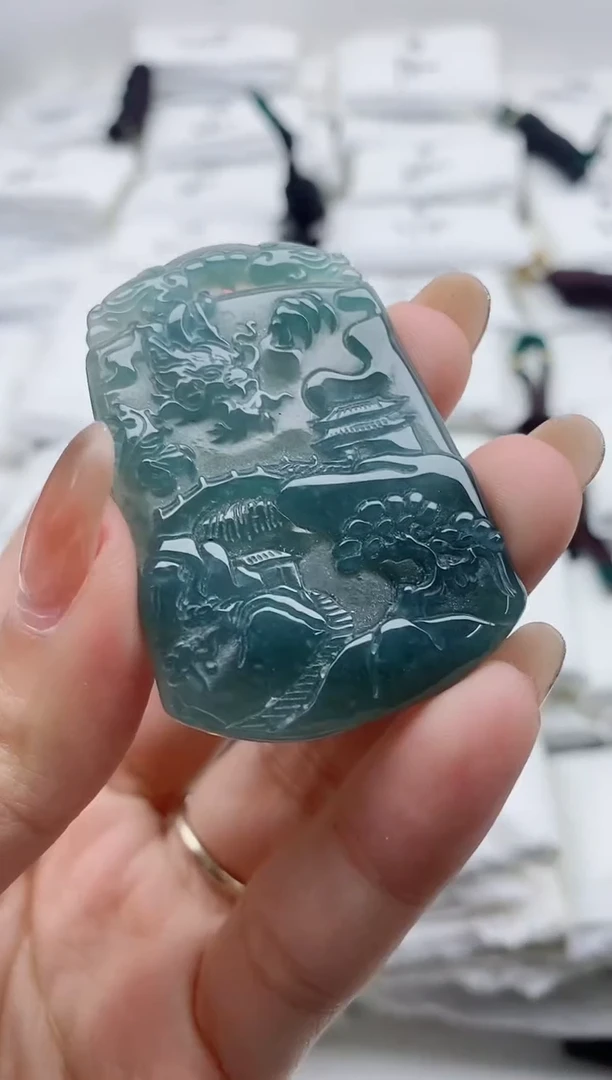 颈饰未镶嵌翡翠8