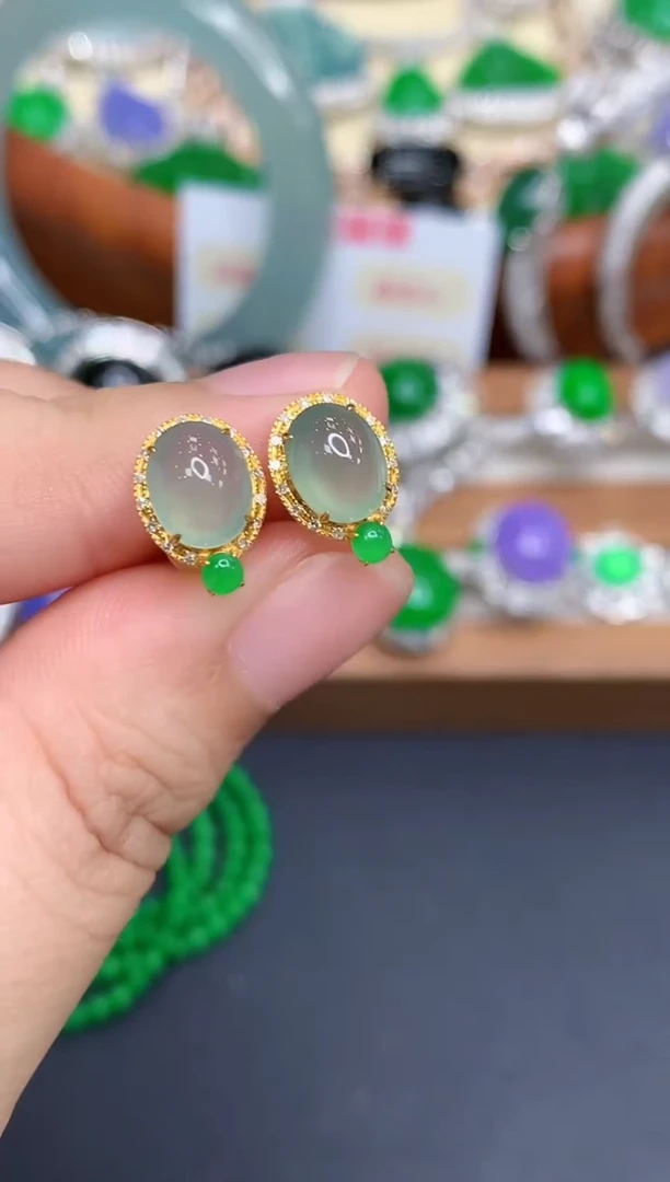 18K金镶嵌翡翠耳饰498-中国好珍宝