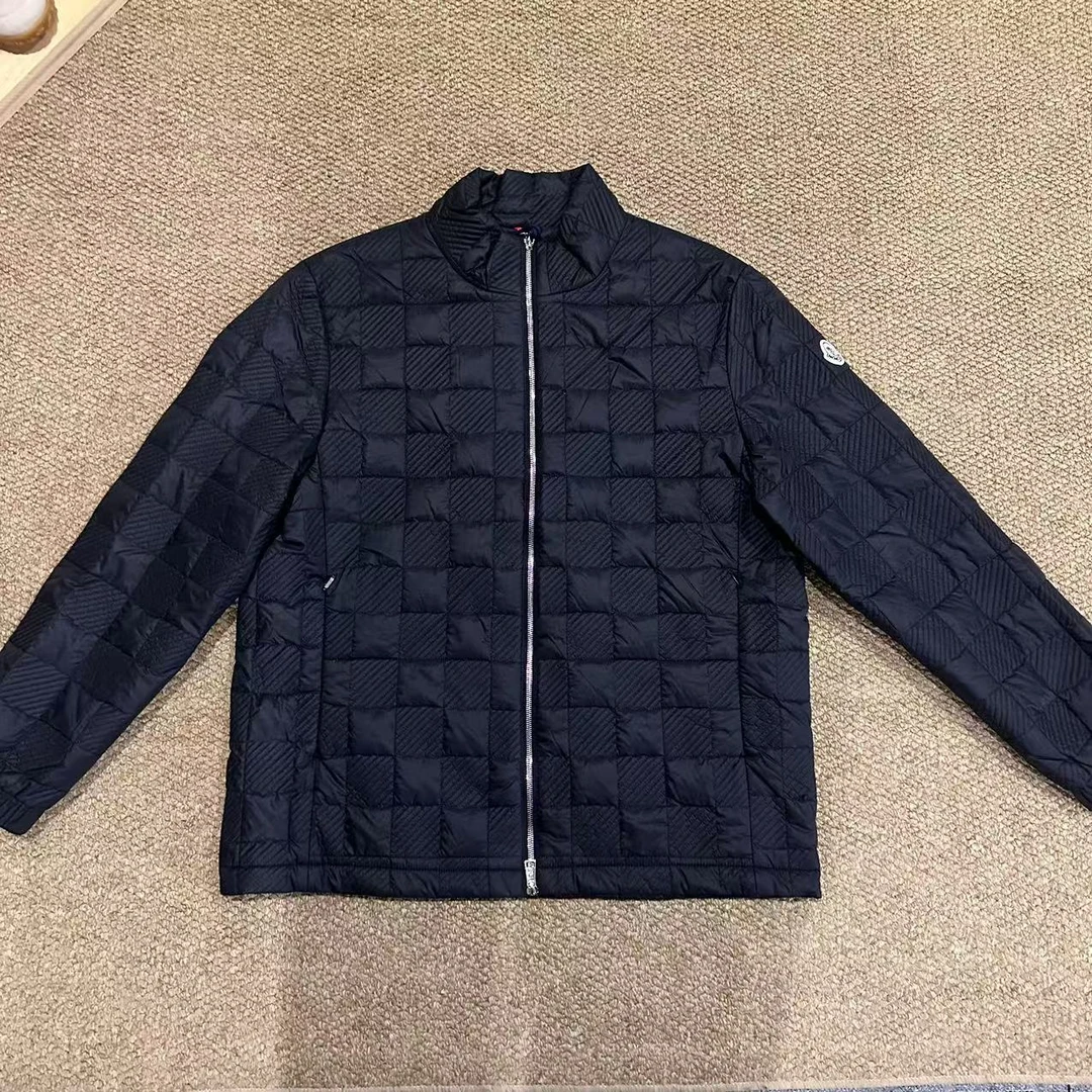 【正经小郑】盟老师爱穿的黑色棋盘格棉服