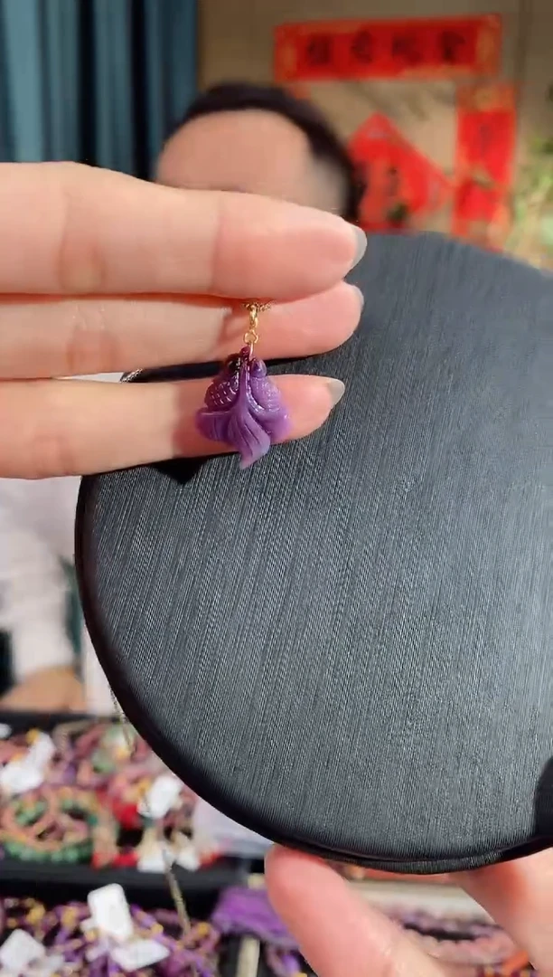 【闪购商品】苏纪石（舒俱来）吊坠(不含链)18K金镶嵌400