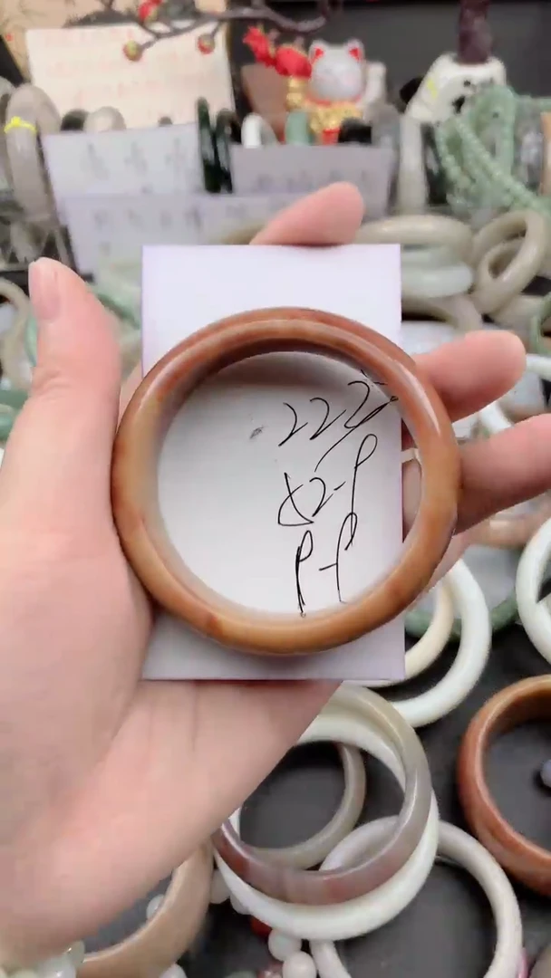 未镶嵌手镯石英质玉223