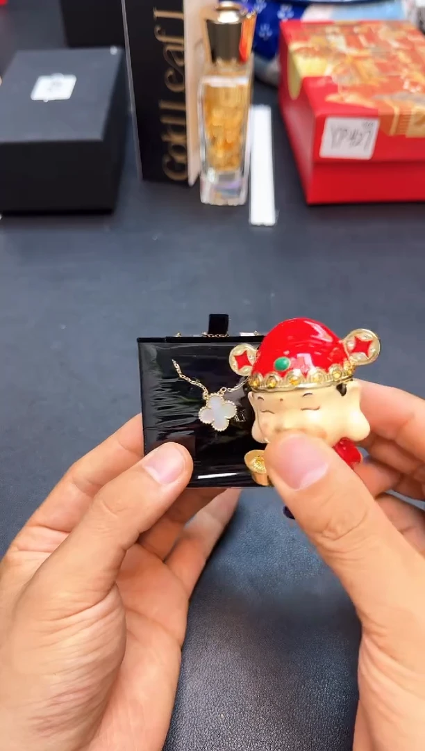 瓷片全新正品一件不留@@WE1209