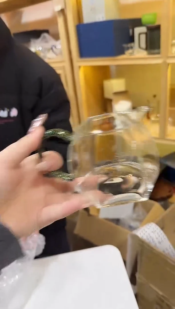 218黑金楞公道杯