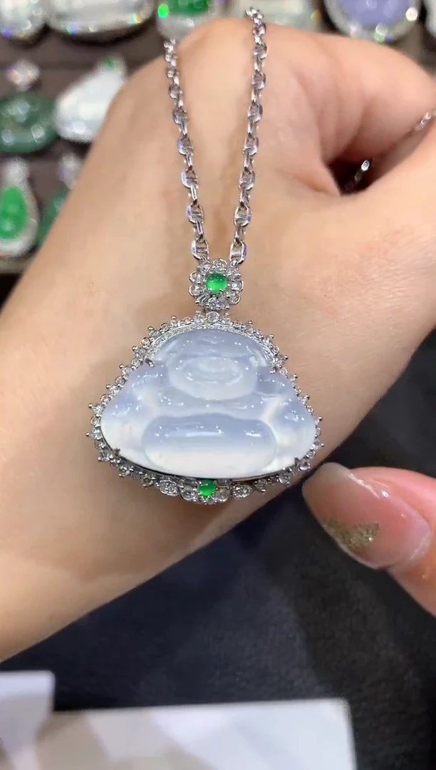 吊坠(不含链)18K金镶嵌翡翠C43