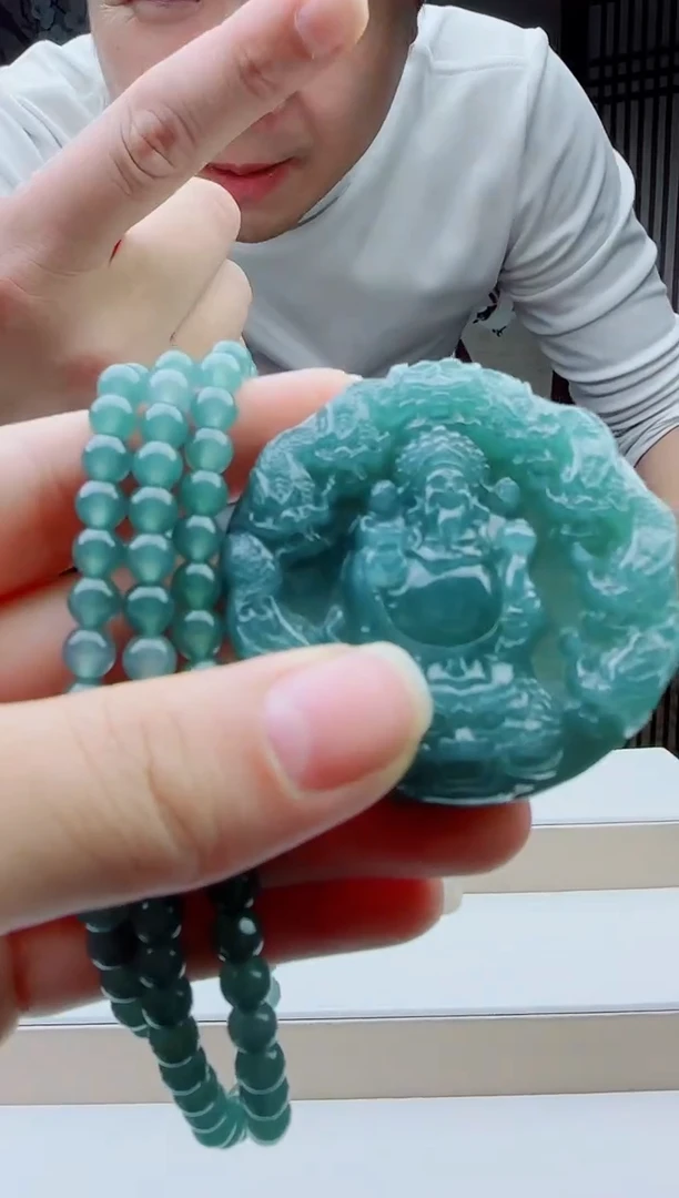 颈饰未镶嵌翡翠多样性发其一