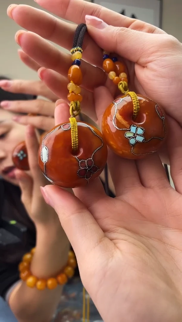 琥珀未镶嵌珠宝奇石T023假一罚十，多样性发一件