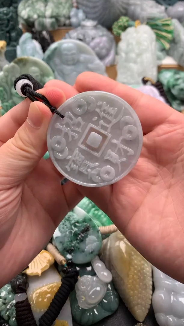 吊坠(不含链)未镶嵌翡翠1