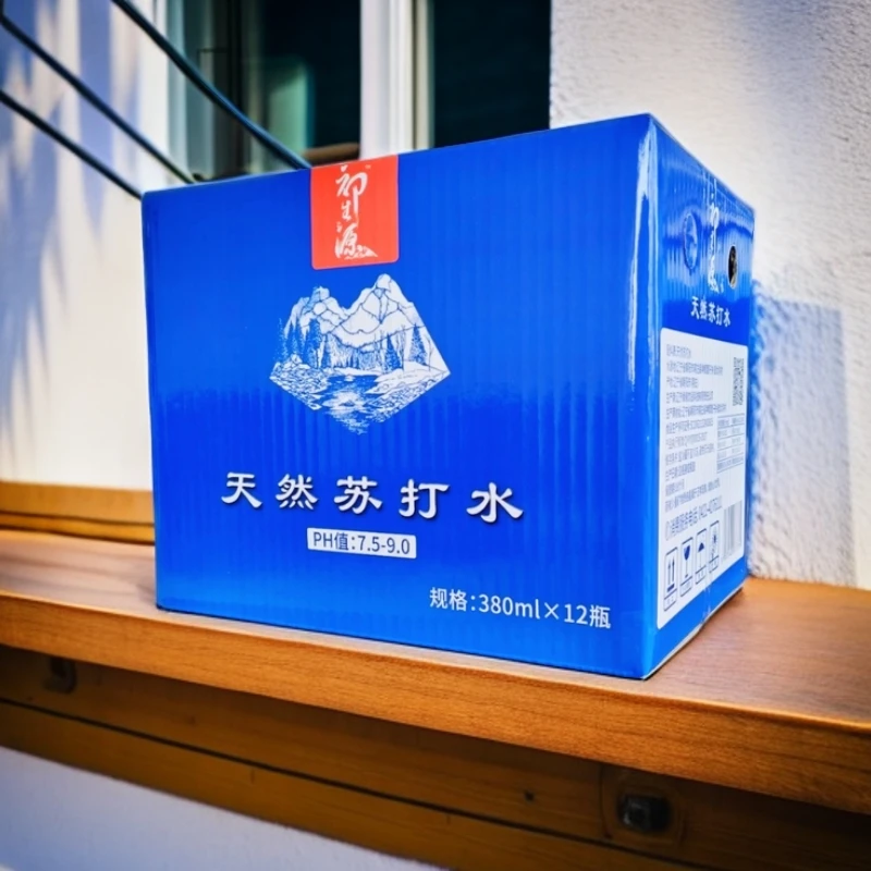 380亳升×12瓶天然碱性苏打水专业运动健康饮用规格水源优质